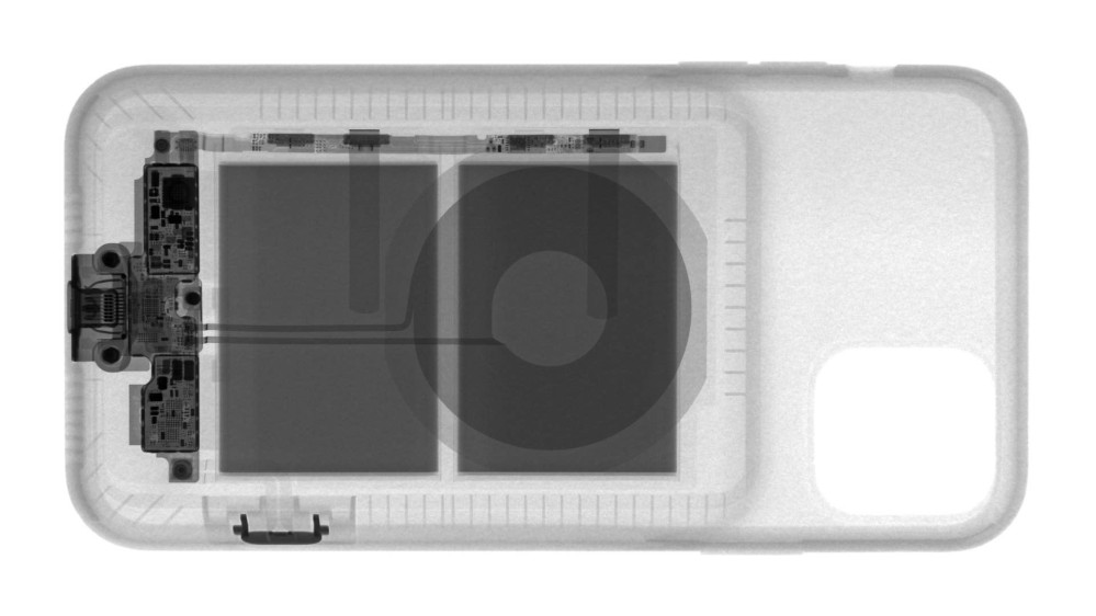 为什么智能电池壳可以通过相机按钮控制 iPhone 拍照？插图1