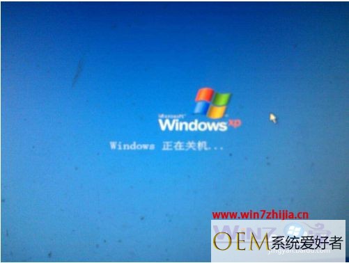 windows7看不到桌面只有鼠标怎么办 win7电脑显示鼠标但是不显示桌面恢复方法