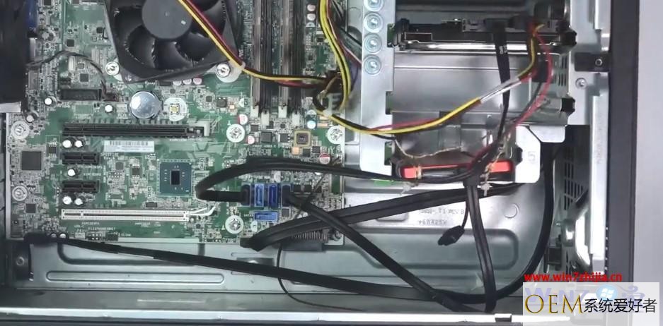 机械硬盘怎么安装_固态加装机械硬盘的方法