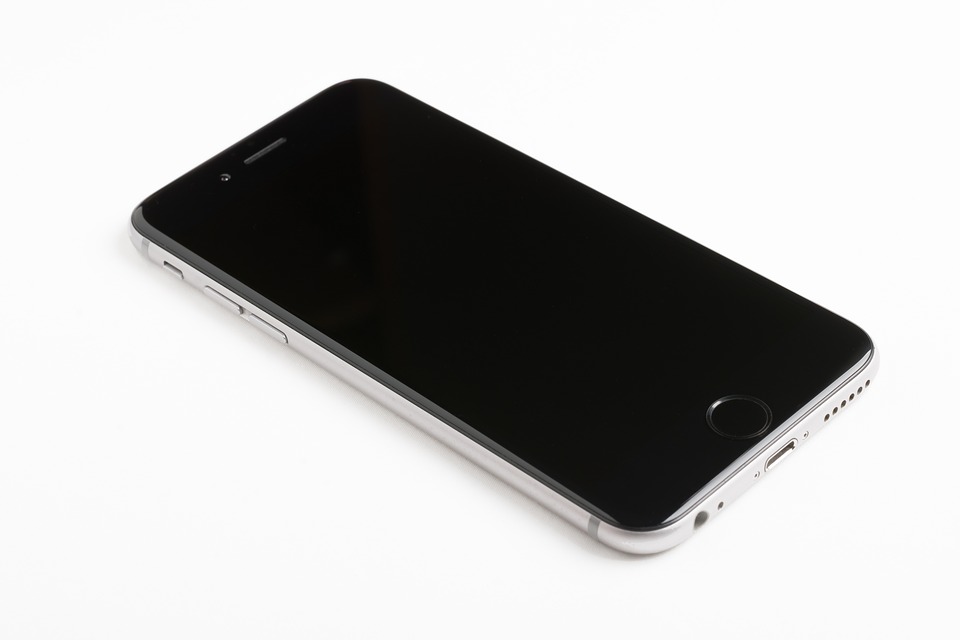 iPhone 卡贴机使用电信/移动/联通卡及电信 4G 解锁教程