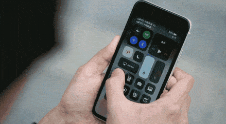 iPhone XR 的 Haptic Touch 与 3D Touch 有什么区别？