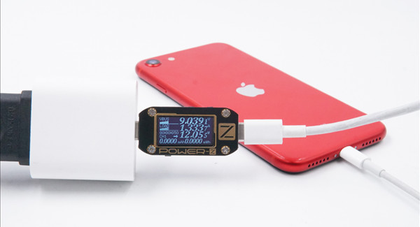 iPhone SE 充电测试：快充 2 小时充满